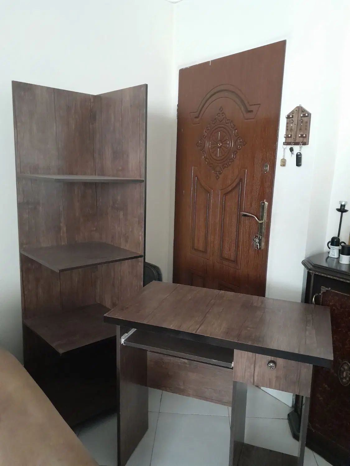 میزتحریر کتابخانه دکور درحدنو قهوه ای ۴ طبقه|میز تحریر و کامپیوتر|تهران, نارمک جنوبی|دیوار