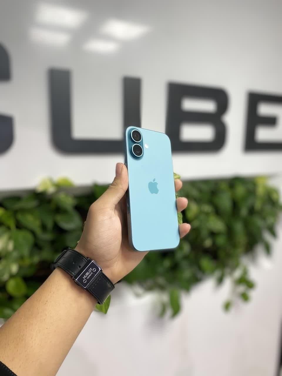 اپل iphone 16 با حافظه 128 گیگابایت ch|موبایل|اصفهان, احمدآباد|دیوار