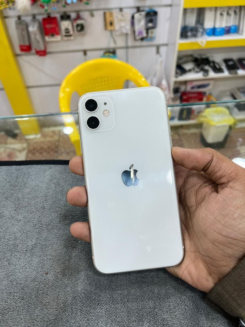 اپل iPhone 11 با حافظهٔ ۱۲۸ گیگابایت|موبایل|چابهار, |دیوار