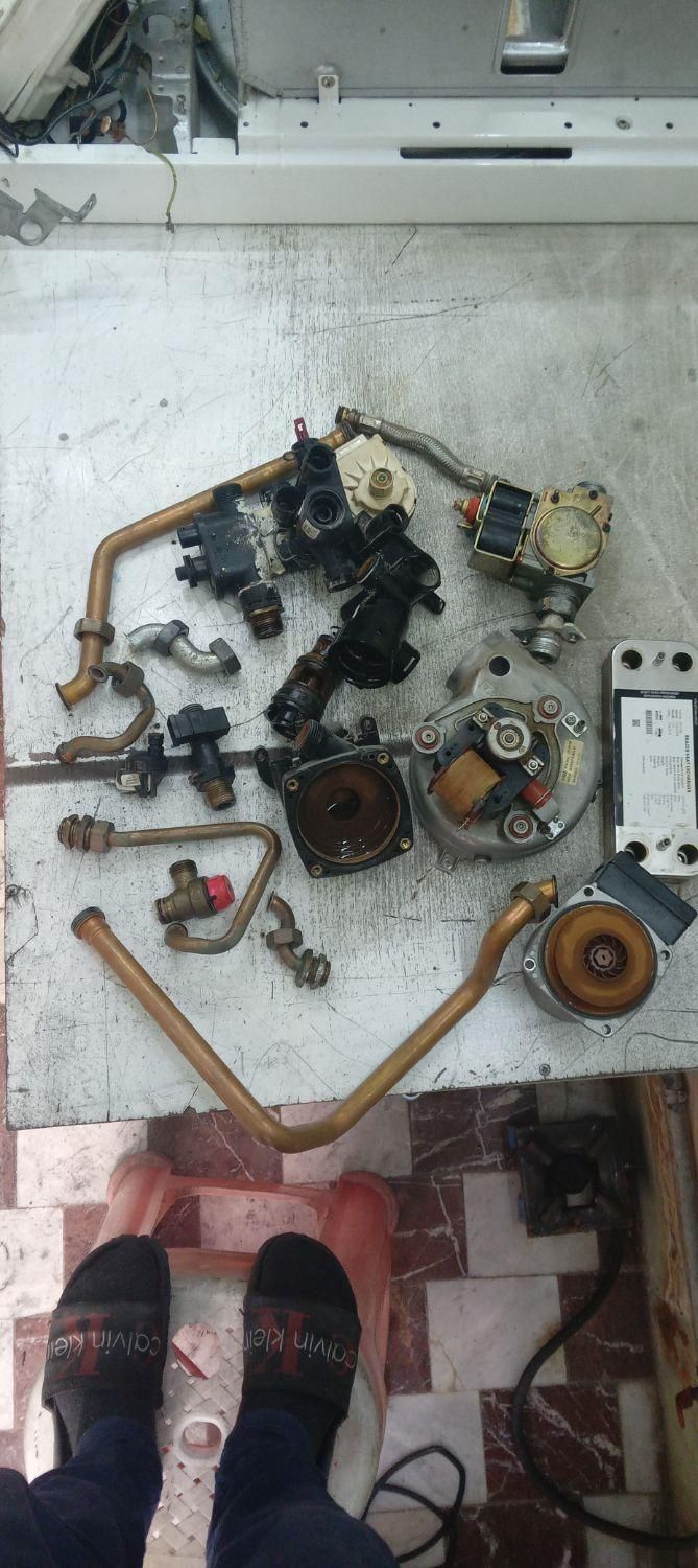 تعمیر تخصصی پکیج، کولر گازی، آبگرمکن و گاز رومیزی|خدمات پیشه و مهارت|تهران, خزانه|دیوار