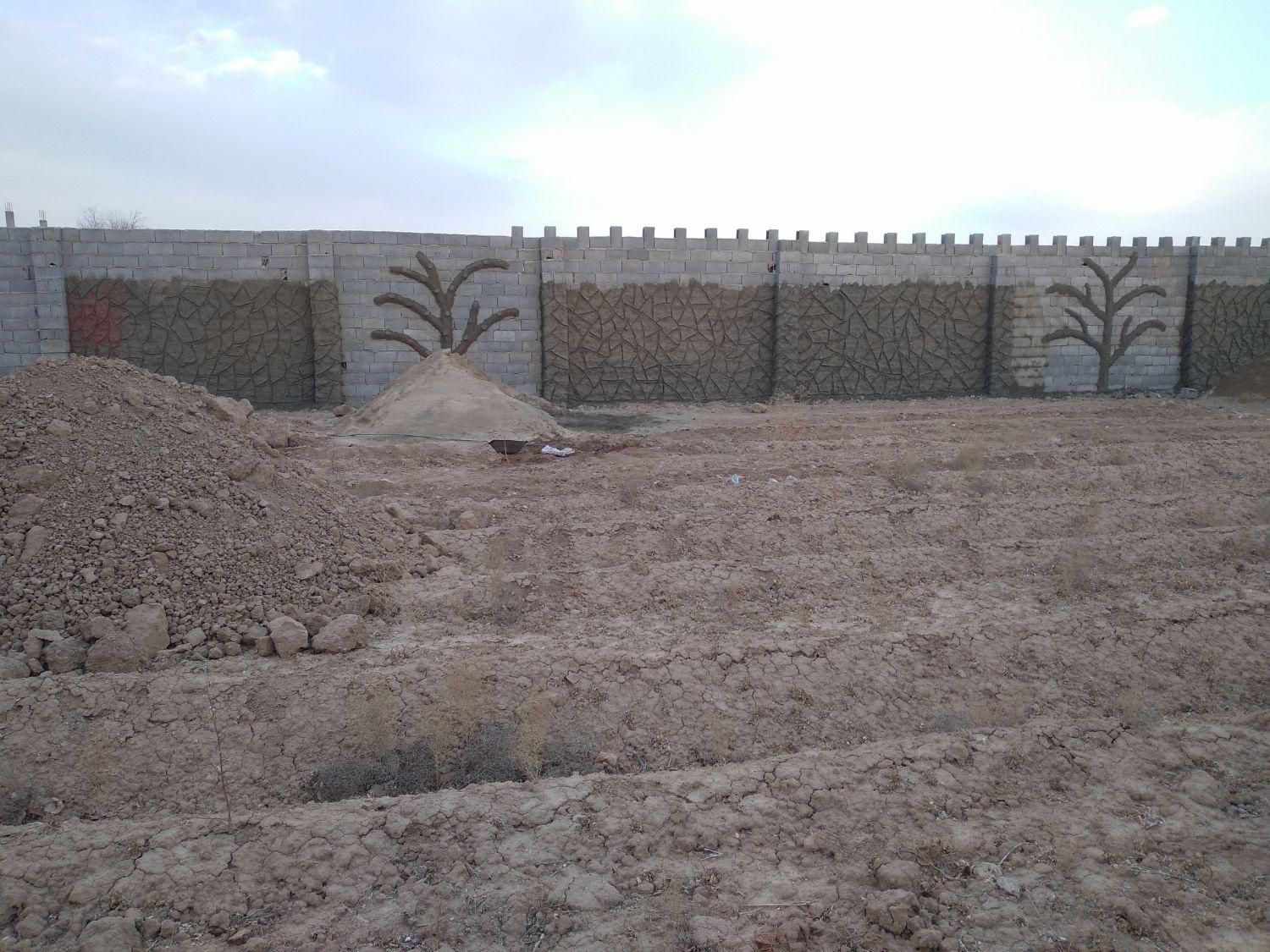 بشنه کندبریسیمان سفید ودیوار چینی شیبندی|خدمات پیشه و مهارت|خمینی‌شهر, |دیوار