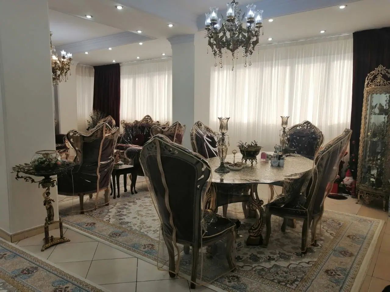 210متر آپارتمان/چهار اتاق/فول امکانات/کریمخان|اجارهٔ آپارتمان|تهران, میدان ولیعصر|دیوار