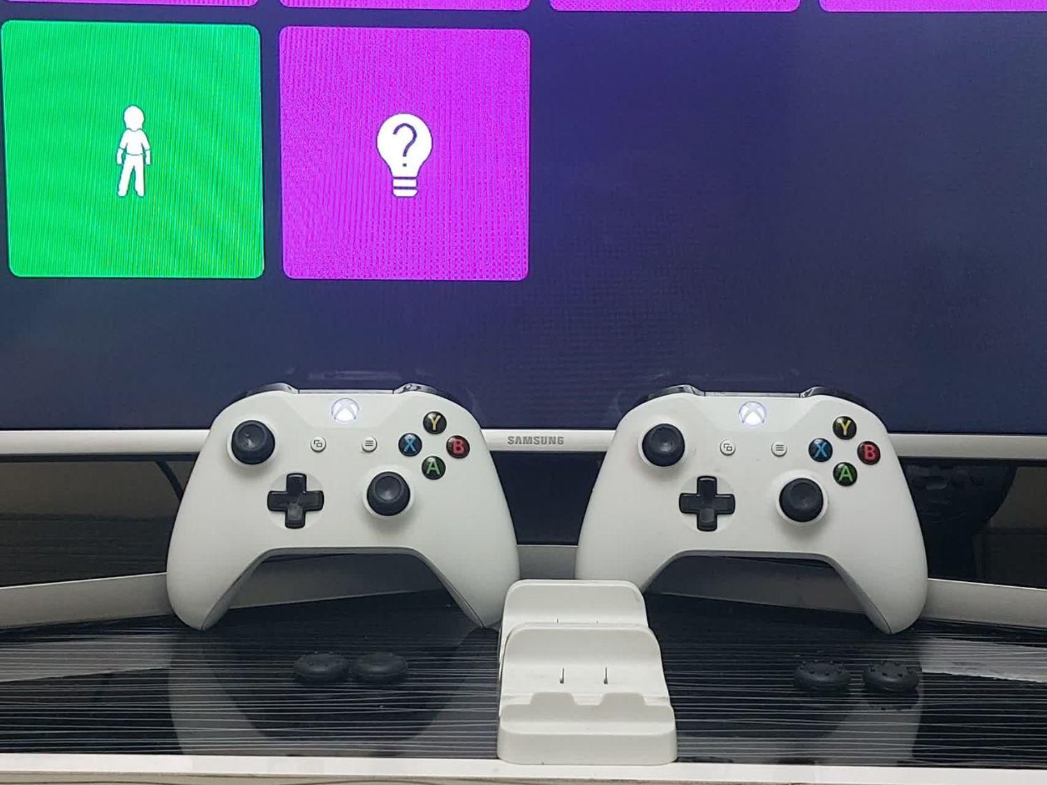 یک دستگاه Xbox one s ۱ یک ترا دوسته|کنسول، بازی ویدئویی و آنلاین|تهران, سجاد|دیوار