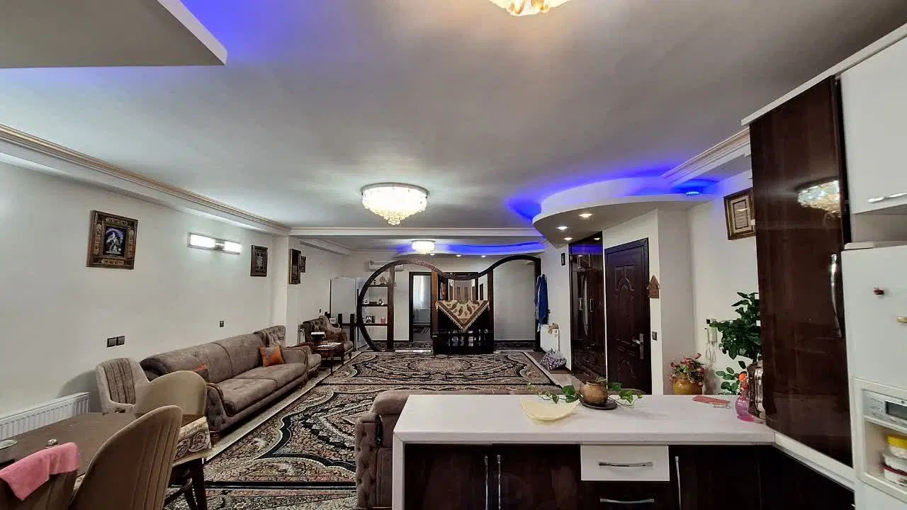 اجاره آپارتمان ۱۳۰ متری در میدان حمزه کلا|اجارهٔ آپارتمان|بابل, |دیوار
