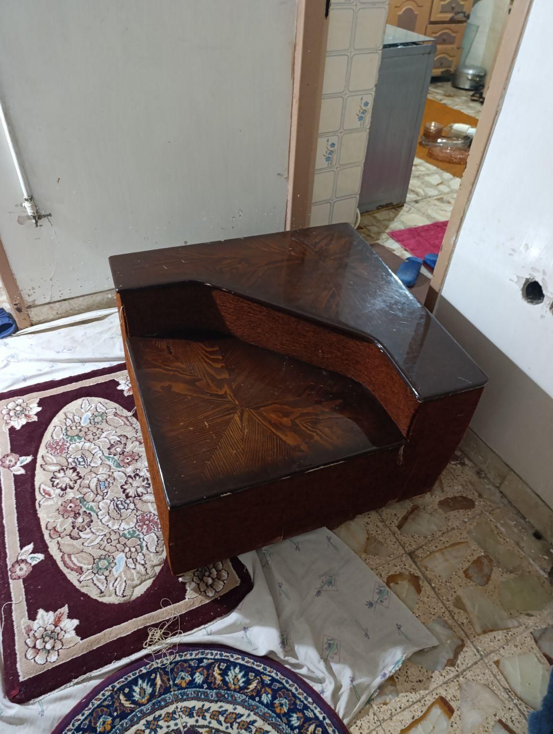 مبل راحتی|مبلمان خانگی و میز عسلی|اصفهان, ولدان|دیوار