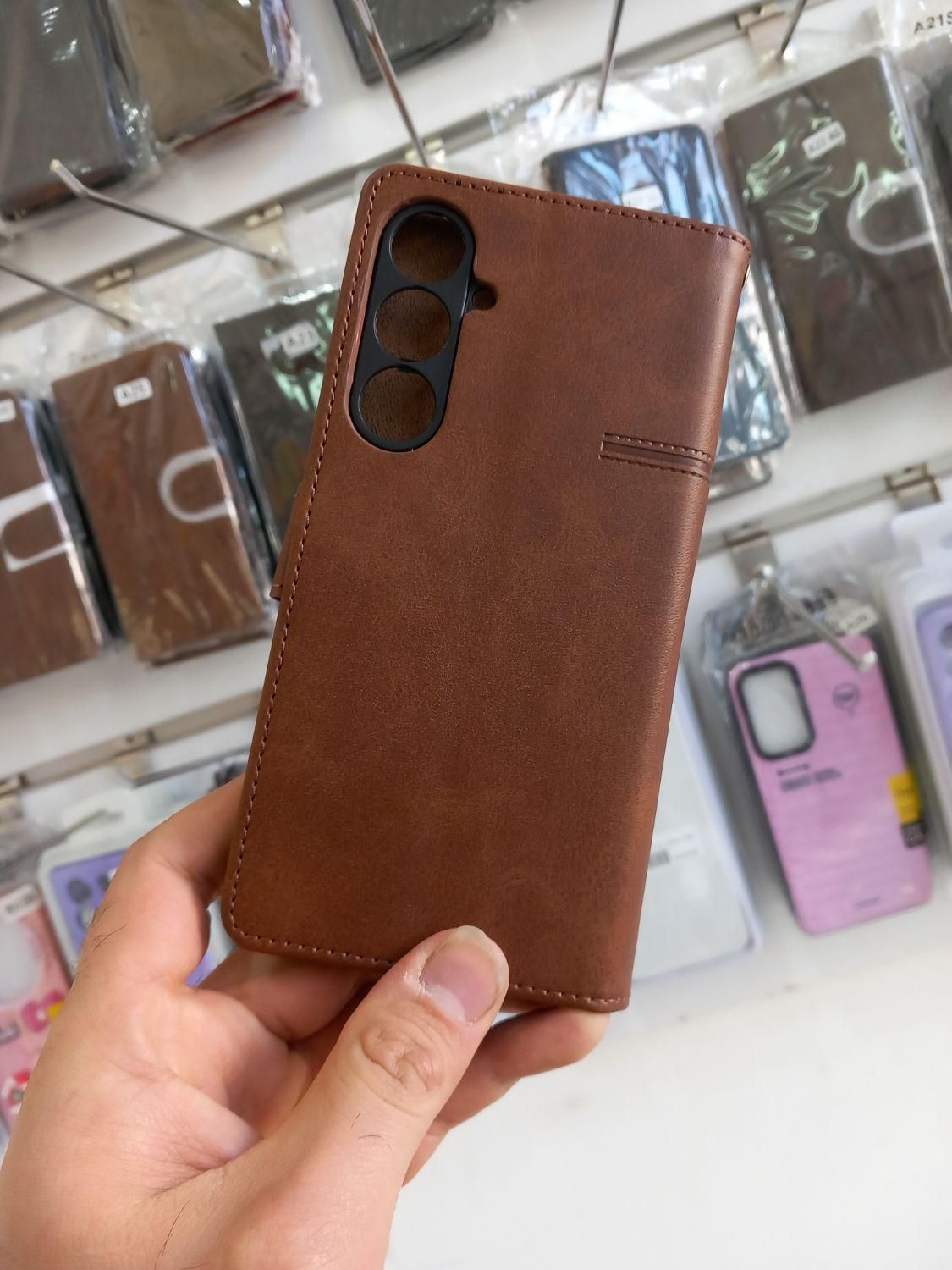 کاور کیفی موبایل دارای جاکارتی سامسونگ و شیائومی|لوازم جانبی موبایل و تبلت|زنجان, |دیوار