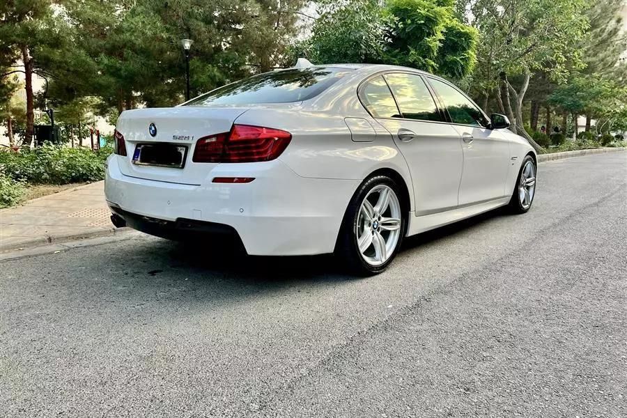 اجاره بی ام و X1 2015 /رنت خودرو 530i|خودرو اجاره‌ای|تهران, میدان ولیعصر|دیوار