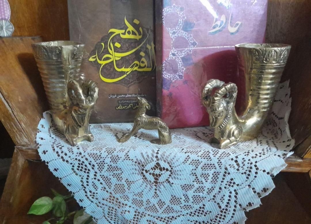 مجسمه جام ریتون بز برنجی|کلکسیون اشیاء عتیقه|تهران, نواب|دیوار