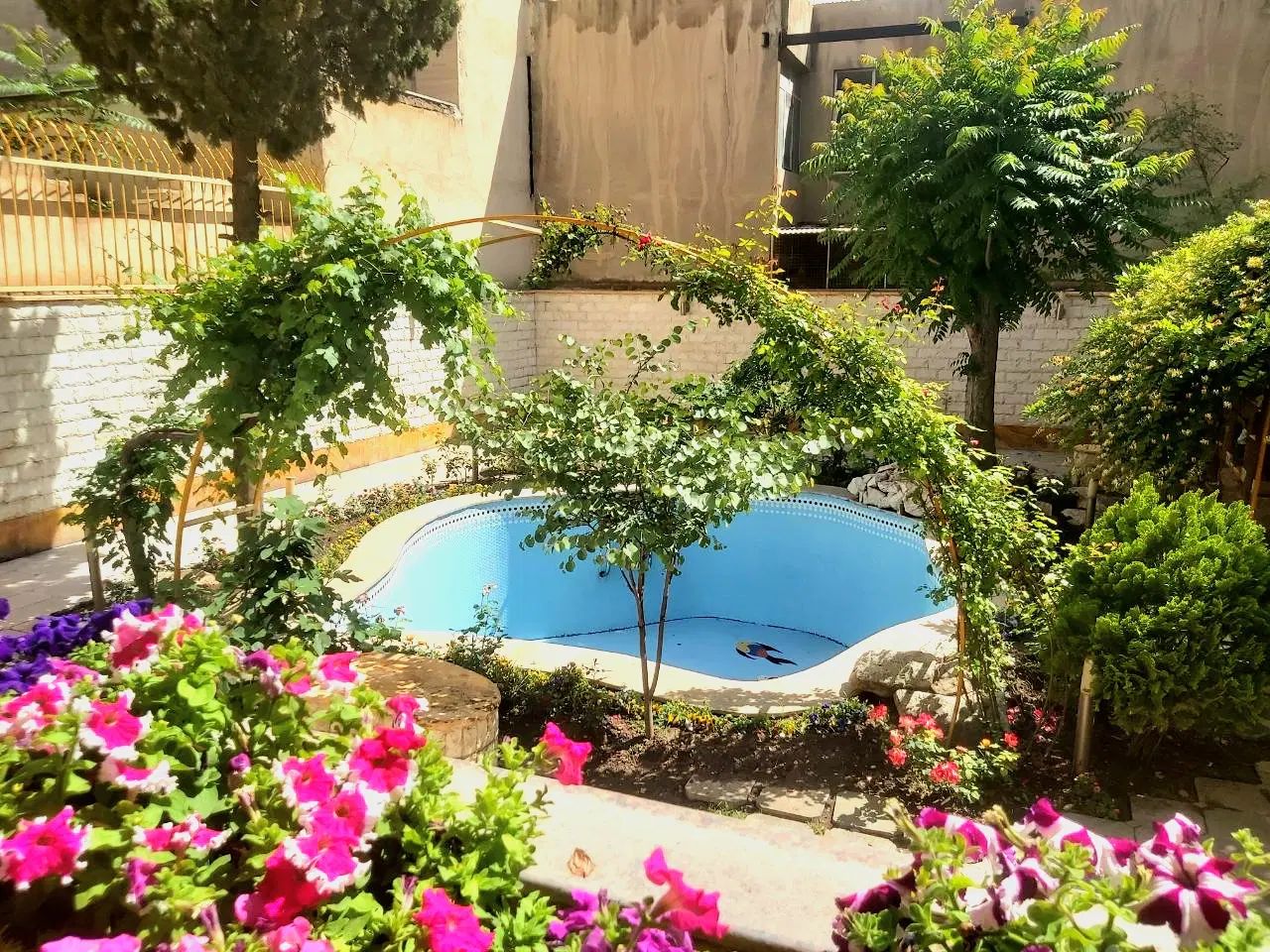 خانه ویلایی شخصی ساز مناسب سکونت|فروش خانه و ویلا|تهران, شمس‌آباد|دیوار