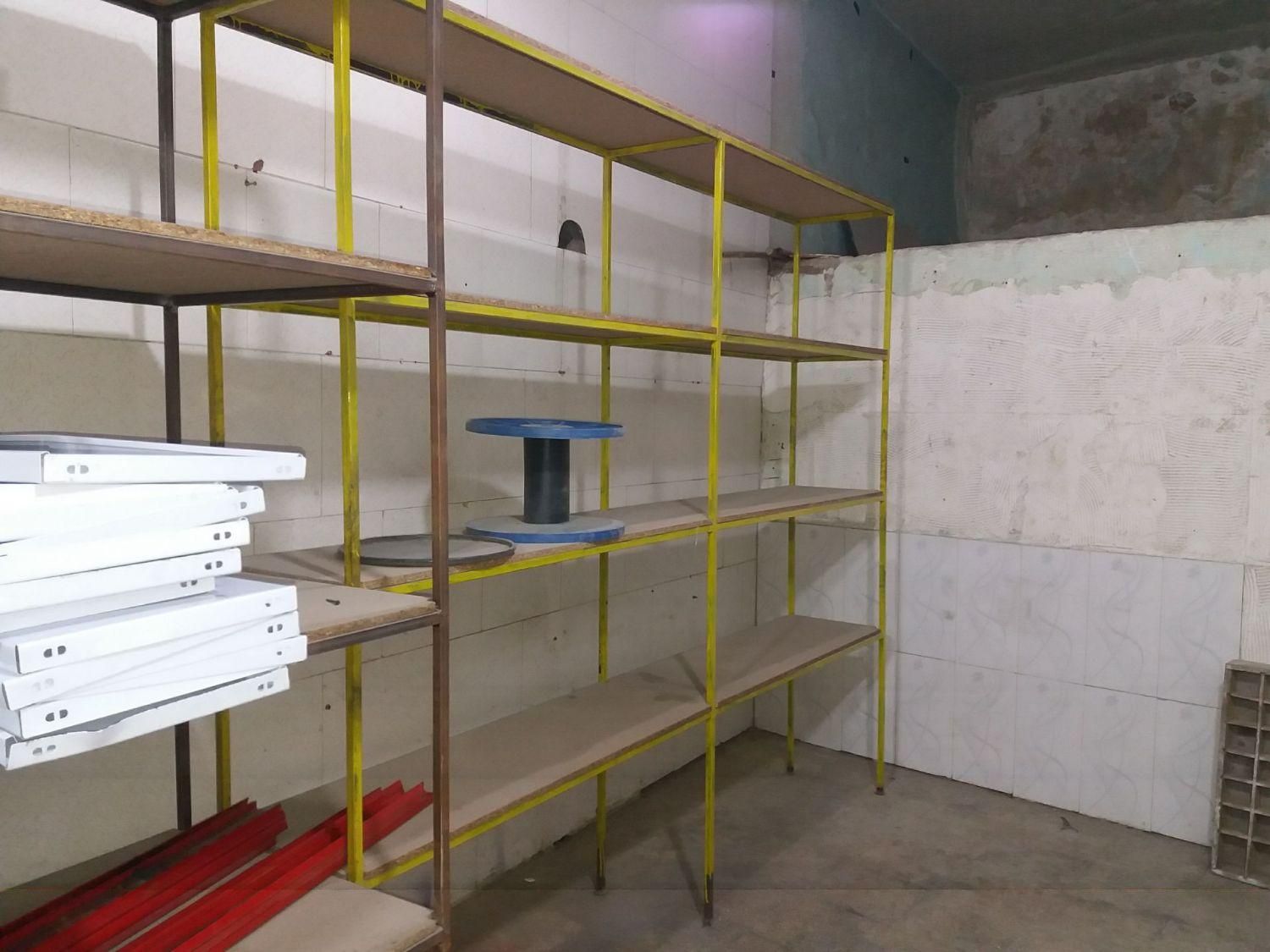 قفسه ساخته شده از قوطی  ۲×۲|فروشگاه و مغازه|بجنورد, |دیوار