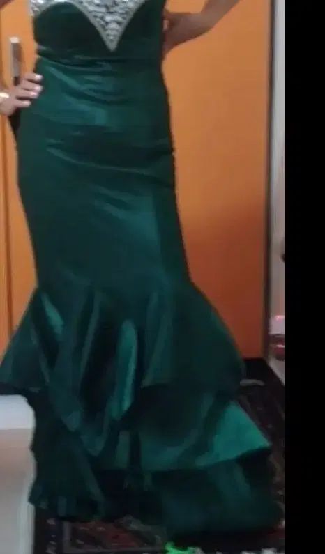 لباس مجلسی|لباس|کرج, ترمینال کلانتری|دیوار