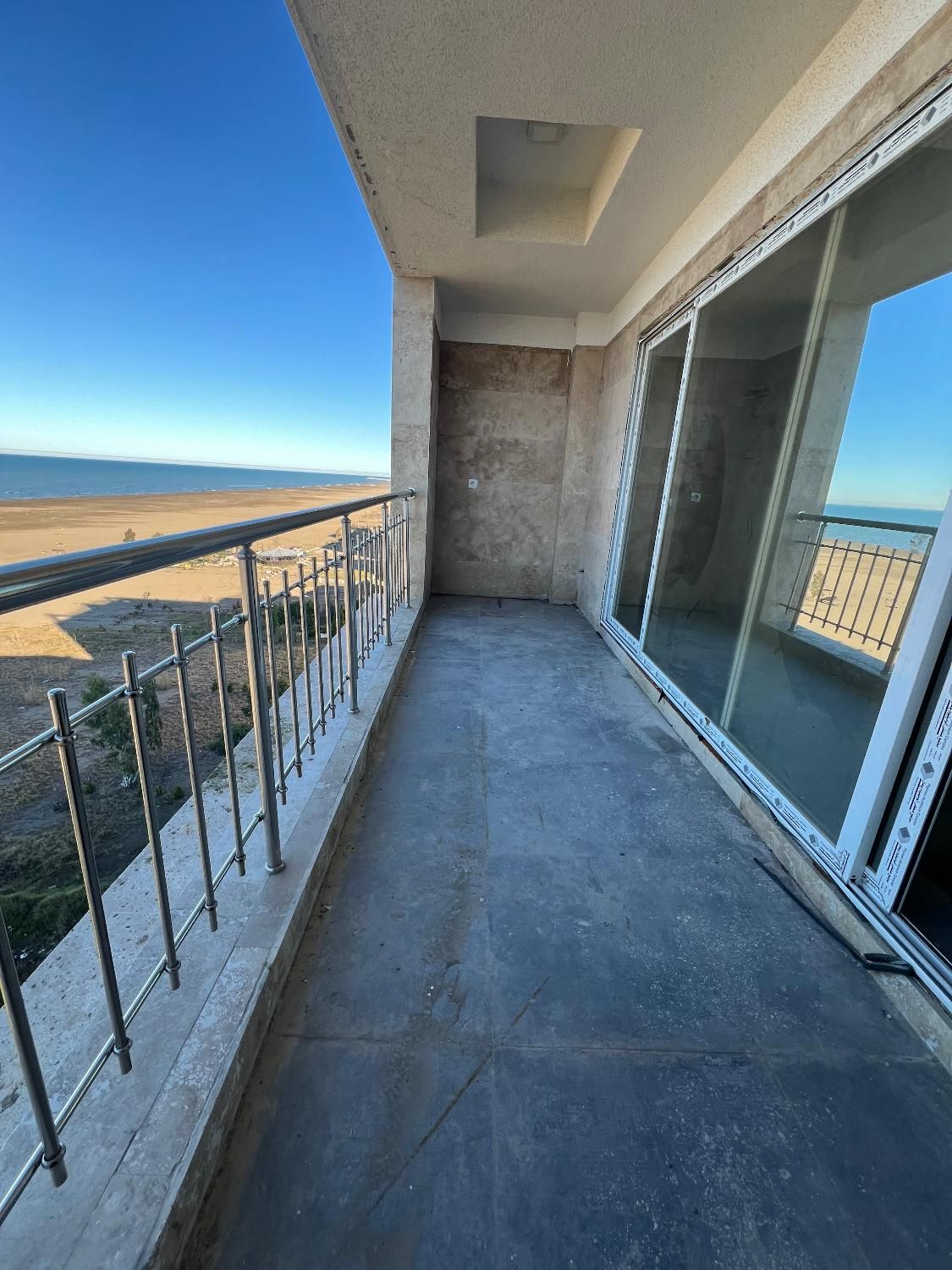 آپارتمان پلاک اول دریا ویو ابدی گزینه سرمایه|فروش آپارتمان|فریدونکنار, |دیوار