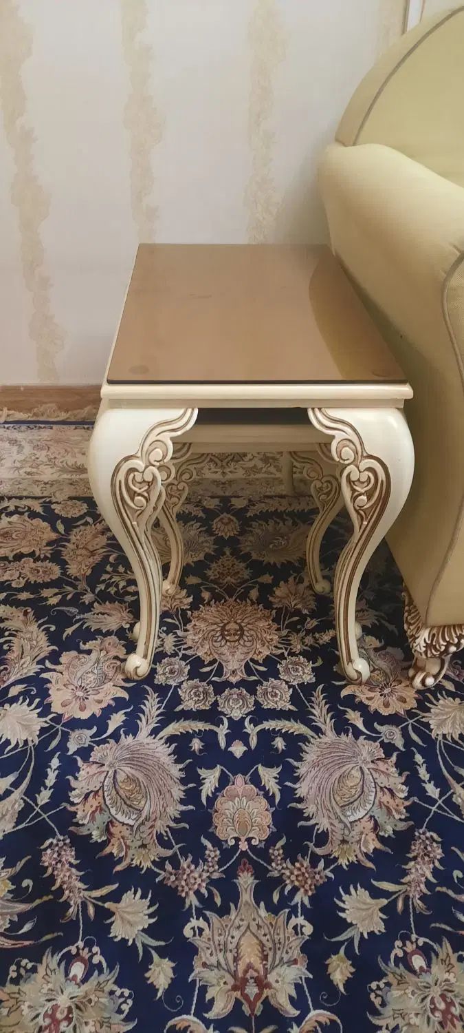 مبل راحتی کلاسیک گندم|مبلمان خانگی و میز عسلی|تهران, دکتر هوشیار|دیوار