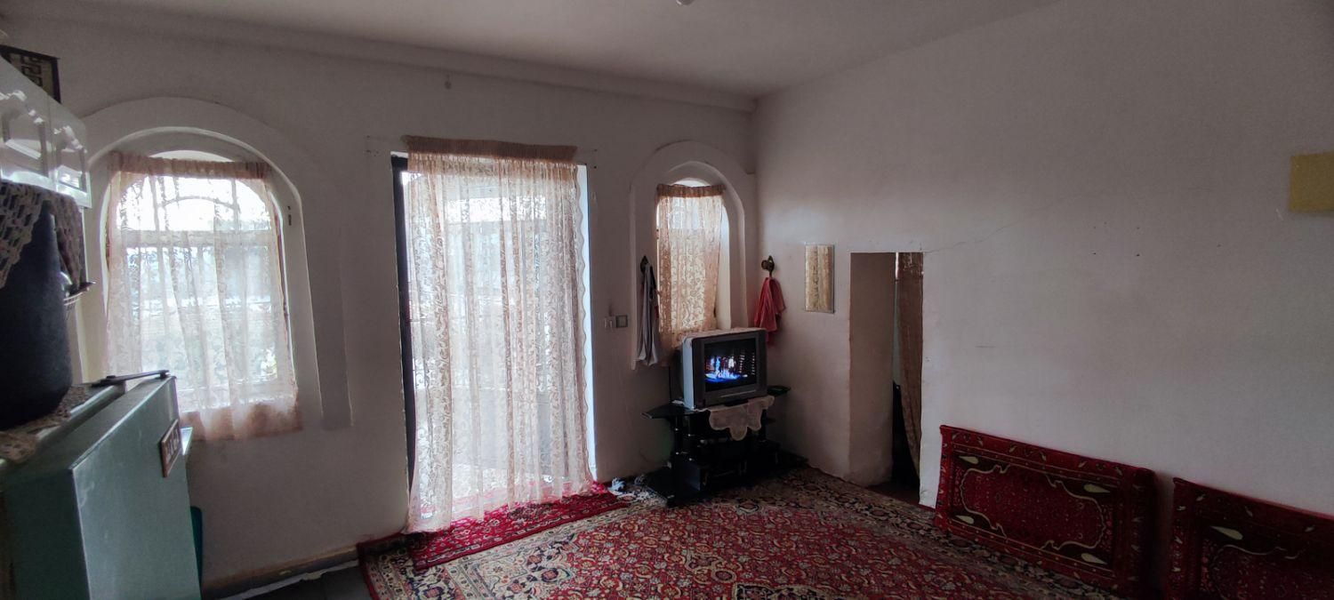 سالن سوله انبار گاوداری دامداری زاغه|اجارهٔ دفتر صنعتی، کشاورزی، تجاری|فیروزکوه, |دیوار