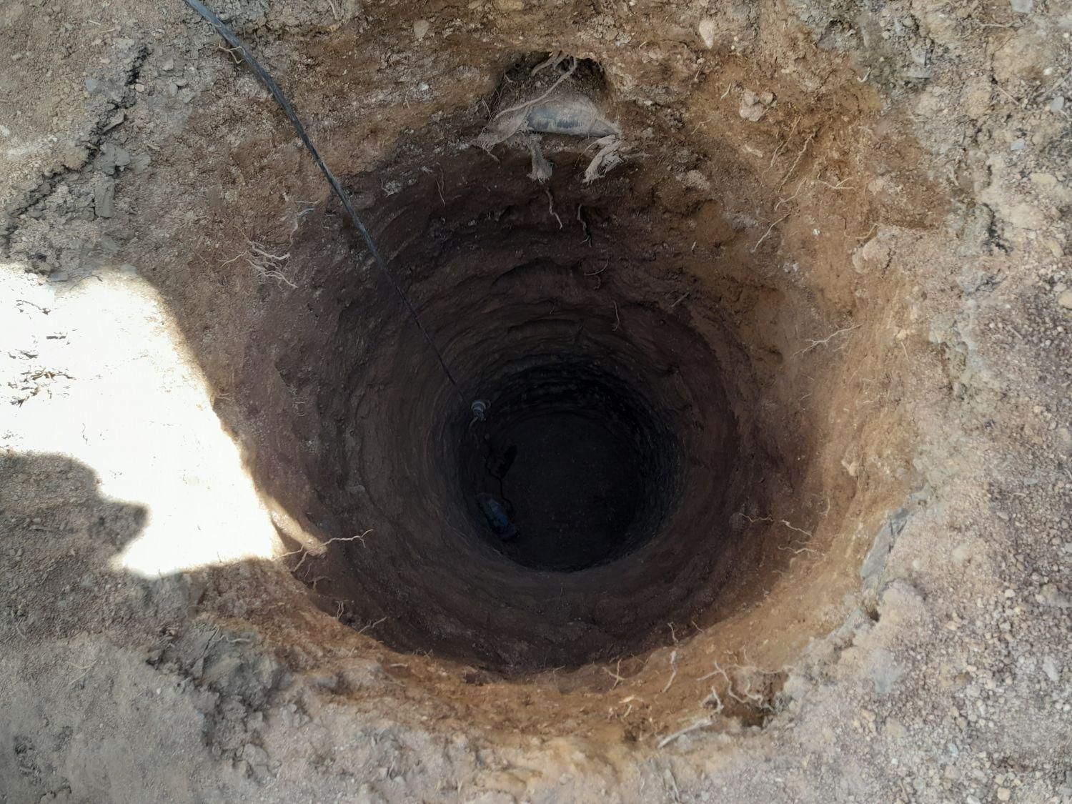 مغنی  ،حفر چاه فاضلاب و اب حومه شازند|خدمات پیشه و مهارت|شازند, |دیوار