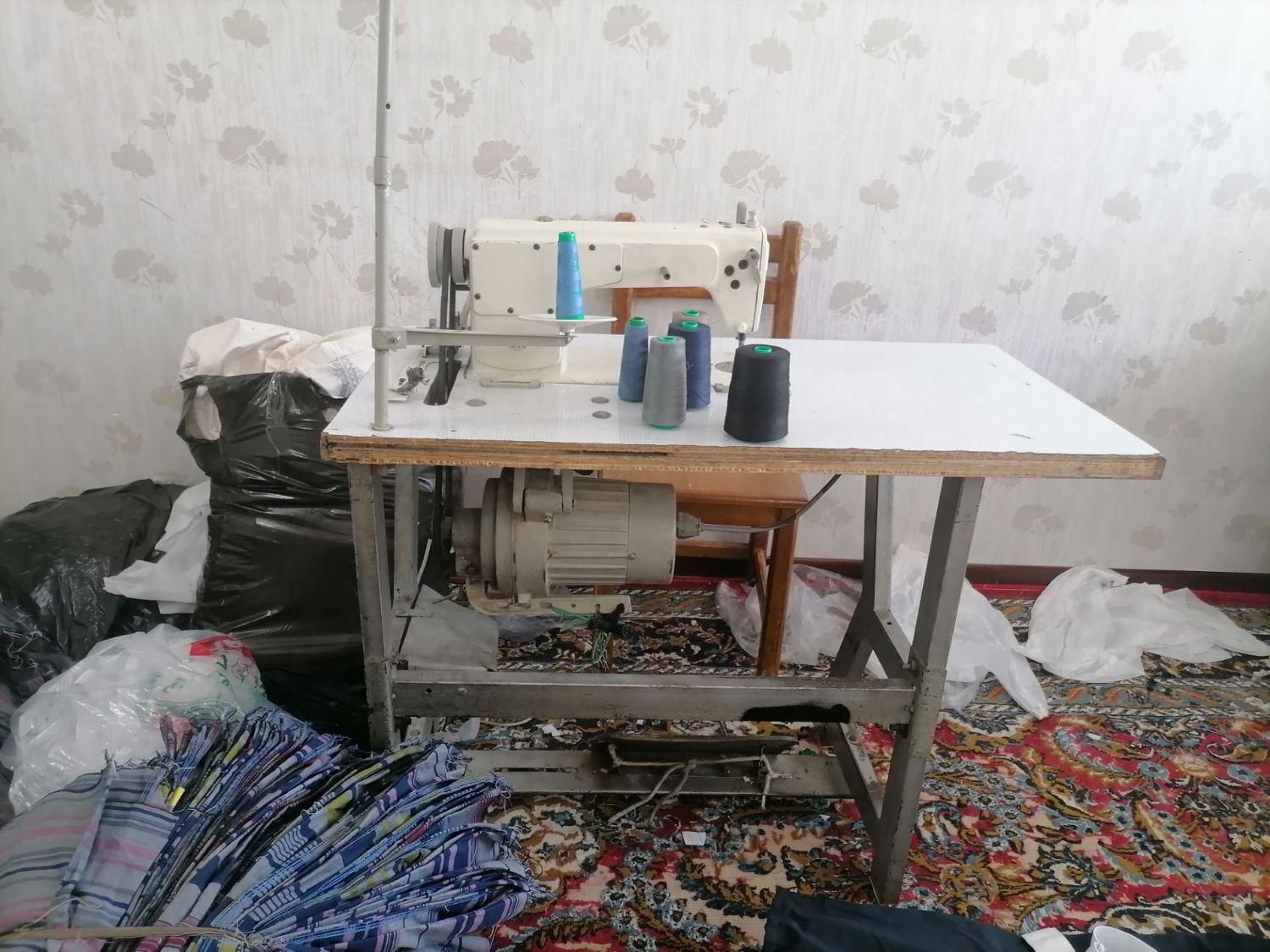 چرخ راسته دوز|چرخ خیاطی و ریسندگی|گلبهار, شهر جدید گلبهار|دیوار