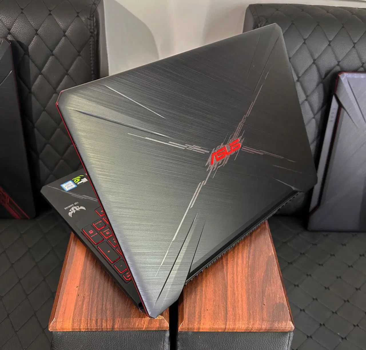 Asus gaming fx86 گیمینگ پشت ویترینی اروپایی|رایانه همراه|رشت, پیرسرا|دیوار