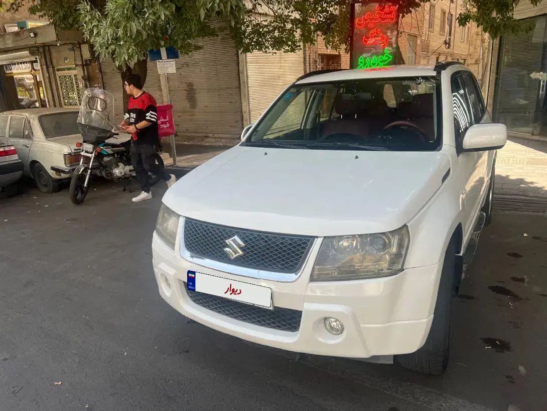 سوزوکی گرند ویتارا مونتاژ اتوماتیک 2000cc،  ۱۳۸۸|خودرو سواری و وانت|تهران, مهرآباد جنوبی|دیوار