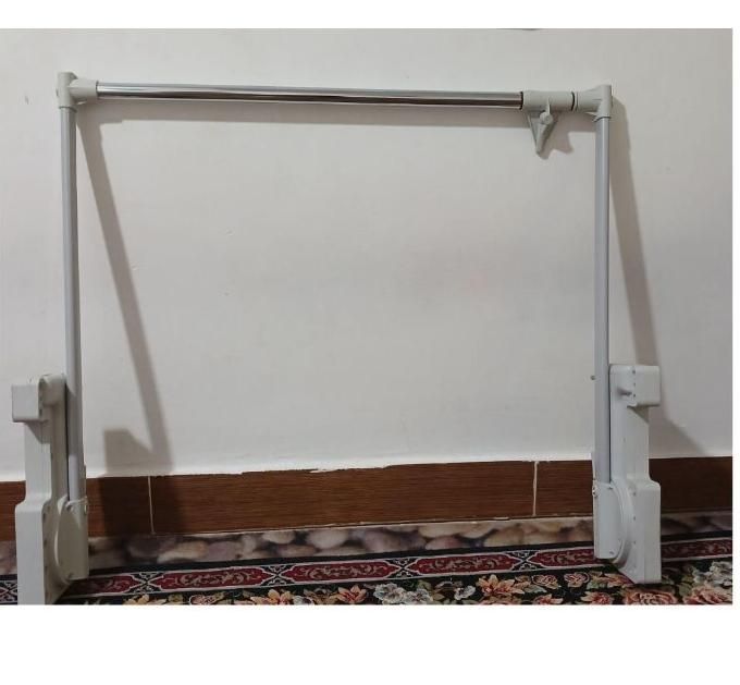 رگال با جک اسانسوری تاشو ۶۰۰تومن به علت جابجایی|بندرخت و رختآویز|رشت, توشیبا|دیوار