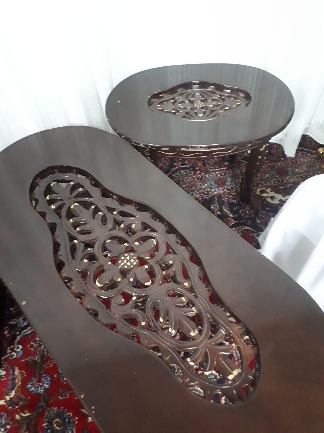 مبل سلطنتی ۸نفره هنراه با میز|مبلمان خانگی و میز عسلی|خمینی‌شهر, |دیوار