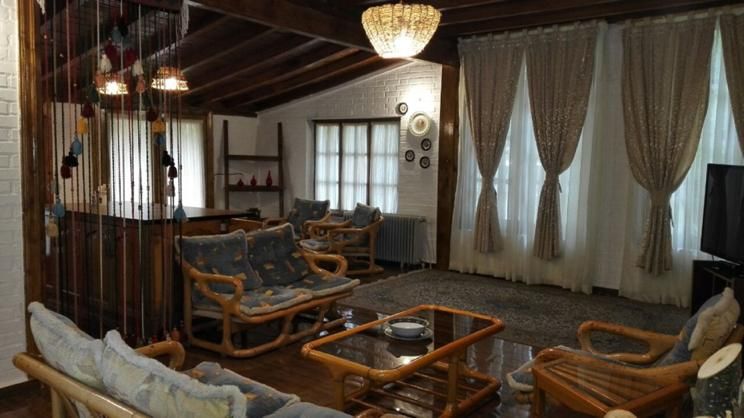 ویلایی مستقل چوبی جنگلی|اجارهٔ کوتاه‌مدت ویلا و باغ|کلاردشت, |دیوار