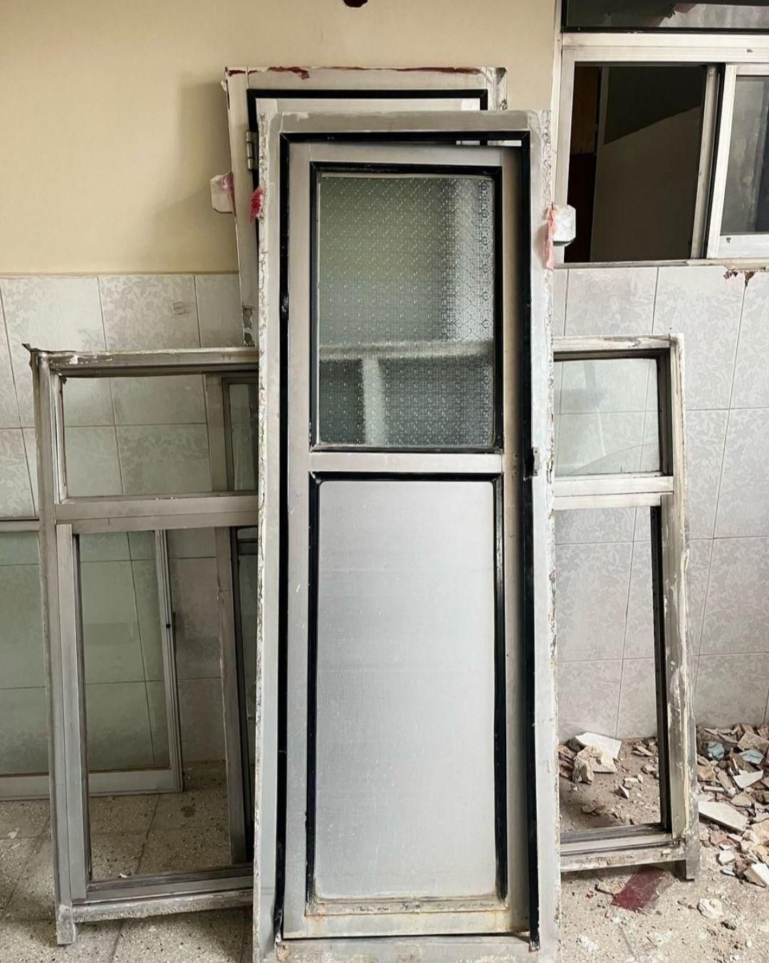 فروش خریدار درب آلمینیوی پنجره آلمینیومی|مصالح و تجهیزات ساختمان|تهران, پاسداران|دیوار