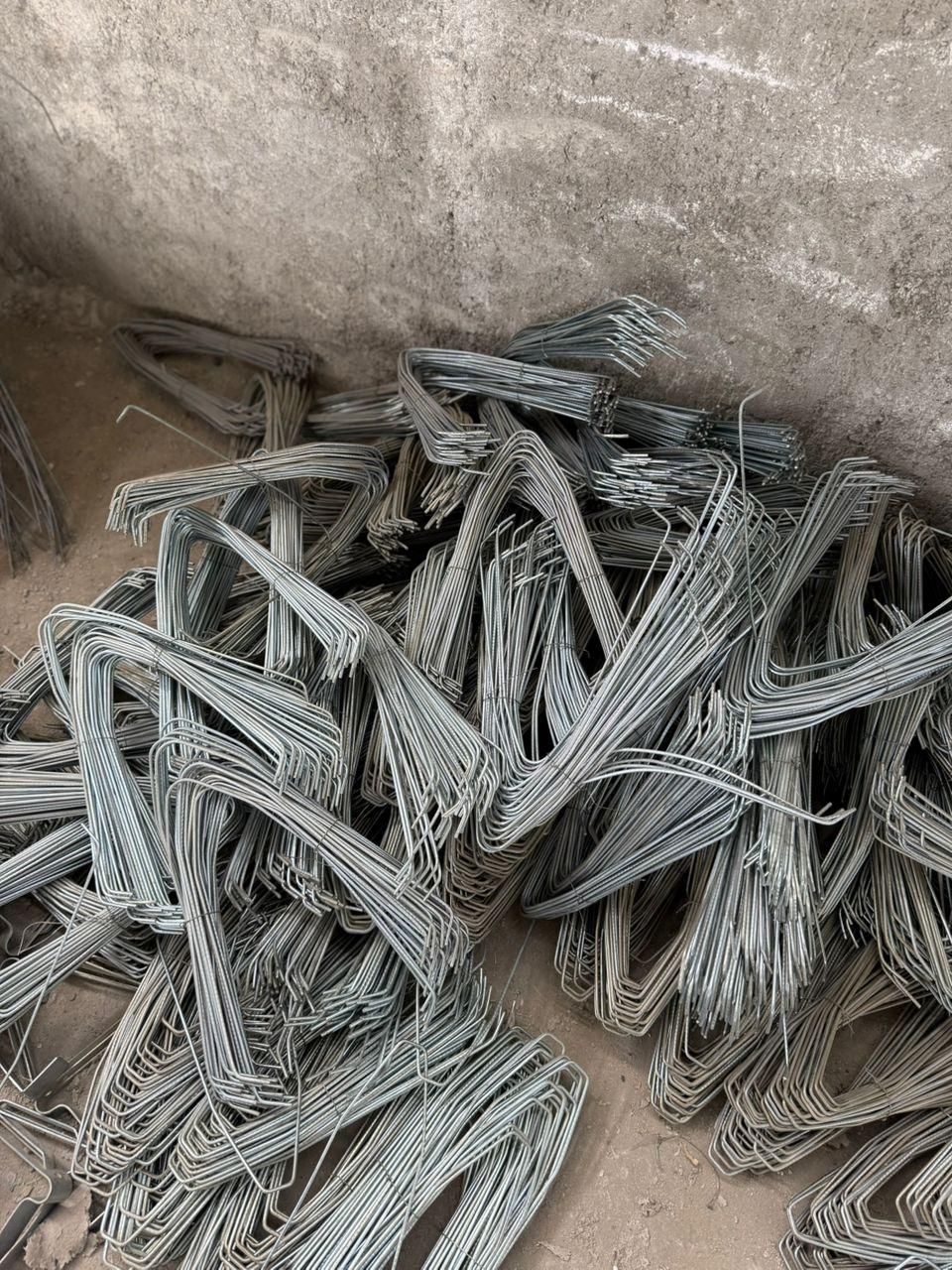 تولیدی والپست و میلگرد بستر  ساختمانی|مصالح و تجهیزات ساختمان|برازجان, |دیوار