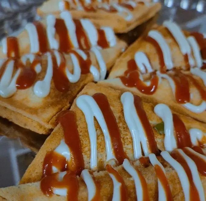 اسنک پیتزایی و ذرت (ارسال با پیک ، پذیرش سفارش)|خوردنی و آشامیدنی|تهران, تهرانسر شمالی|دیوار