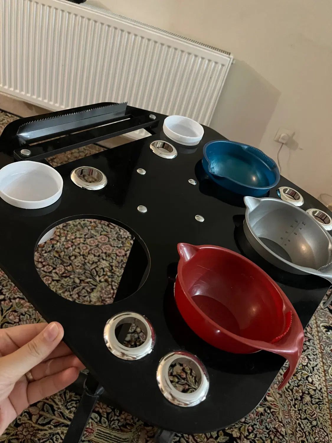 فروش ترولی ارایشگاهی مناسب رنگ و کراتینه مو|آرایشگاه و سالن‌های زیبایی|کرمان, |دیوار