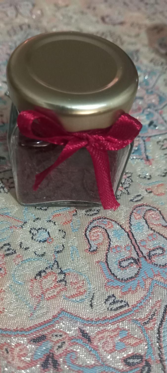 ۲مثقال زعفران اعلا۸۹۰۰۰۰تومن|خوردنی و آشامیدنی|تهران, هاشم‌آباد|دیوار