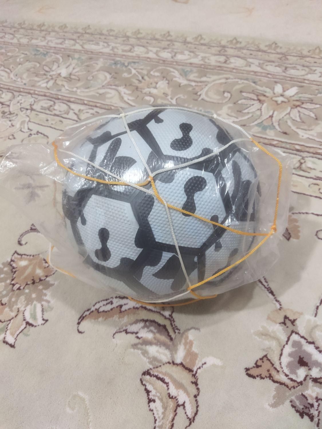 توپ فوتبال چرم|ورزش‌های توپی|یاسوج, |دیوار