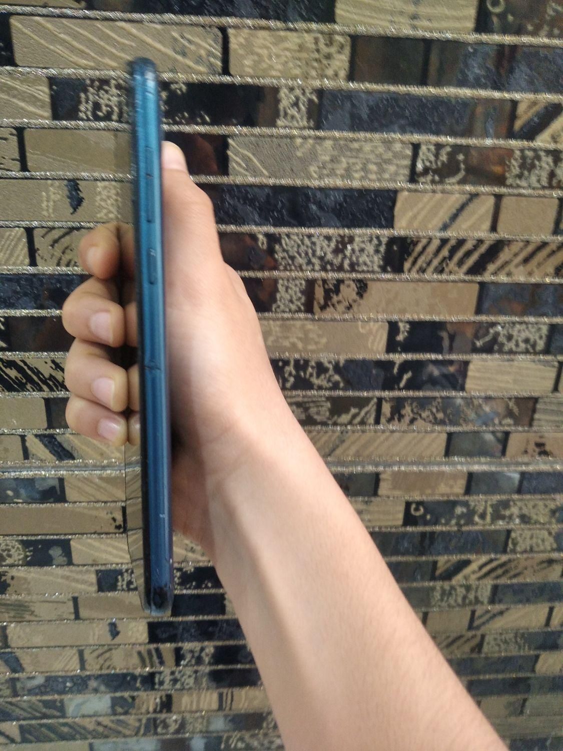 هواوی Y5 (2019) با حافظهٔ ۳۲ گیگابایت|موبایل|خورموج, |دیوار