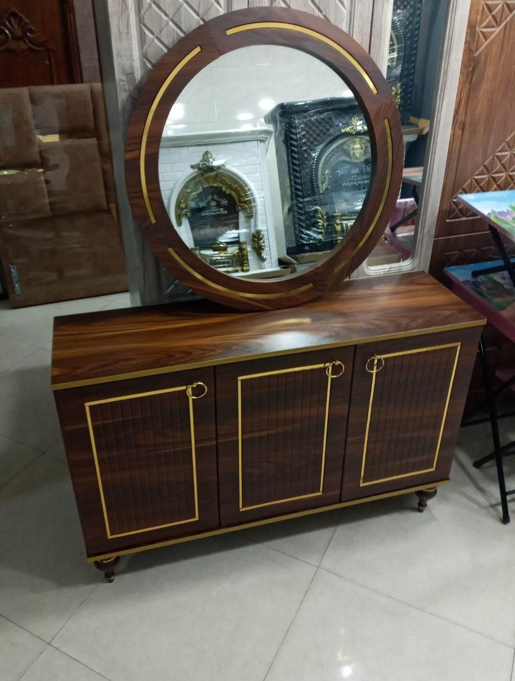 آینه کنسول میز تلویزیون ست نو آکبند|بوفه، ویترین، کنسول|سمنان, |دیوار