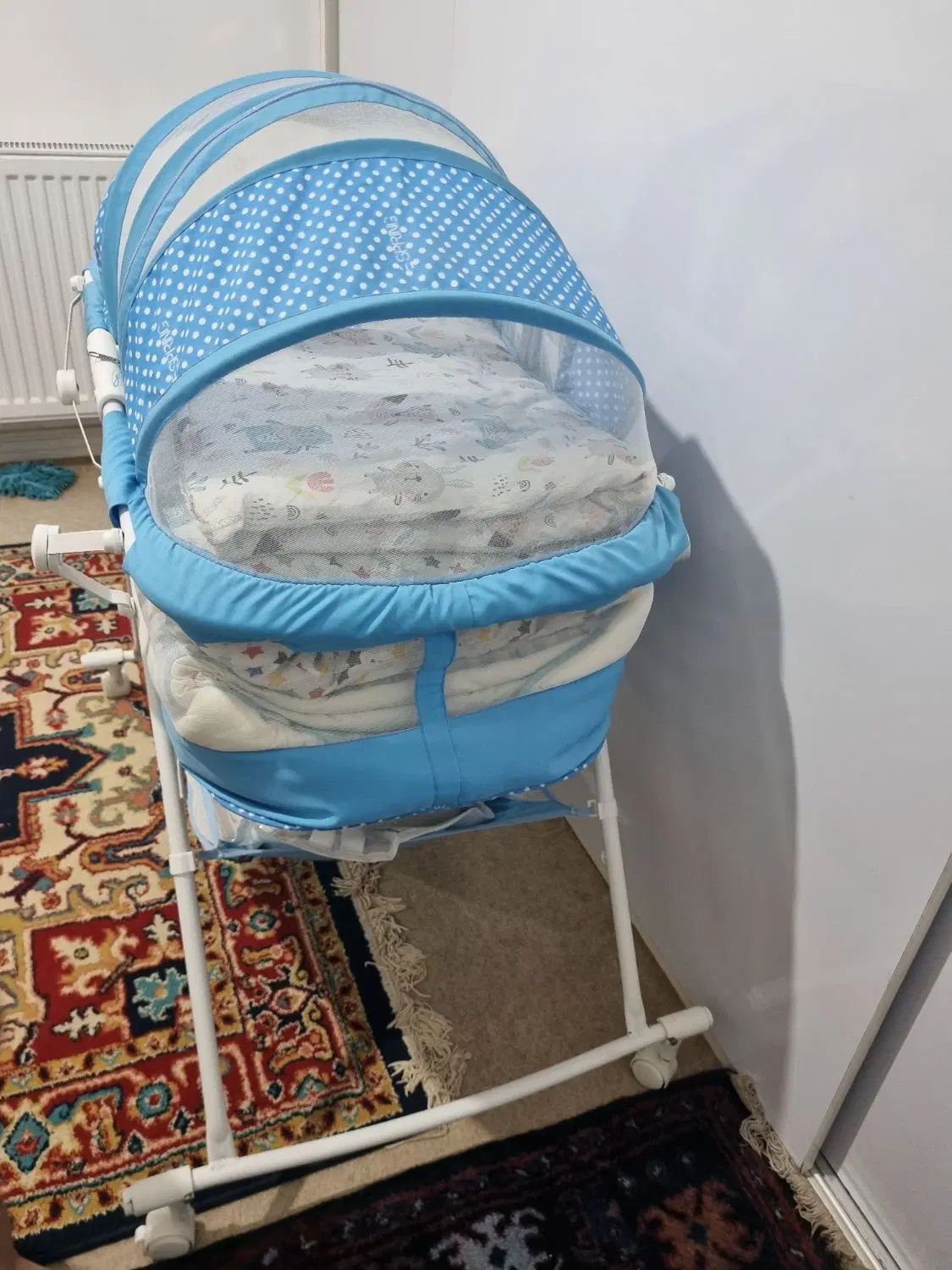 تخت گوشواره  کم جا و قابل حمل SPRING|تخت و صندلی بچه|کرج, آق تپه|دیوار