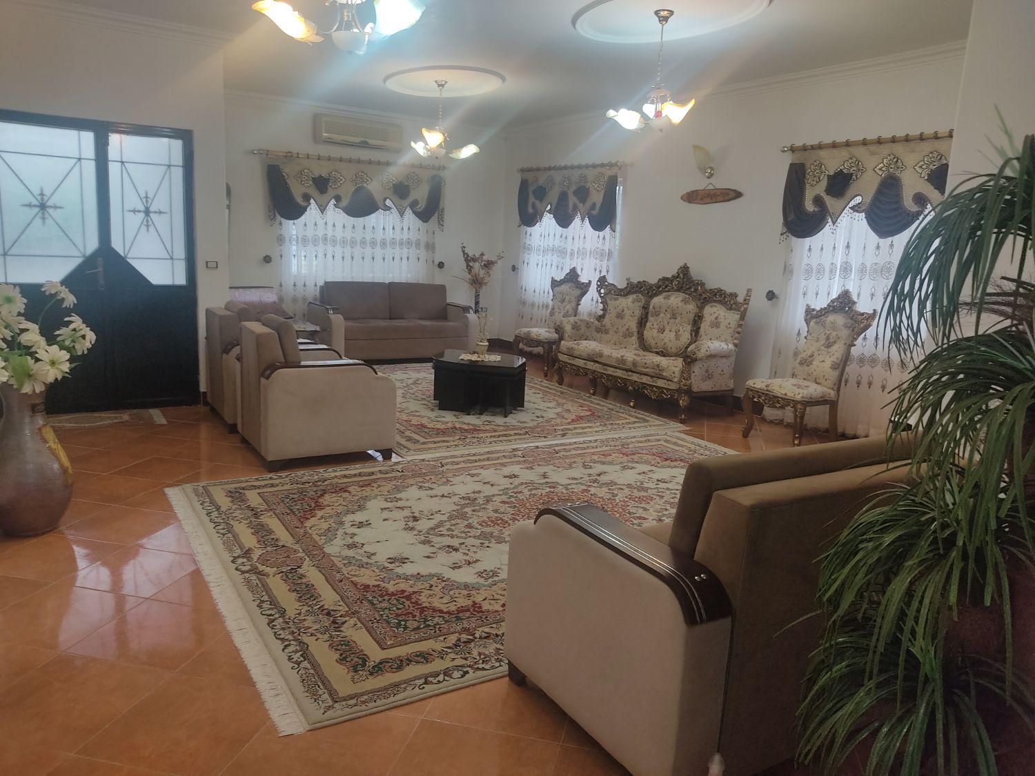 ویلادوخوابه فوقالعاده تمیزمرکزشهر ونزدیک به دریا|اجارهٔ کوتاهمدت ویلا و باغ|رامسر, |دیوار