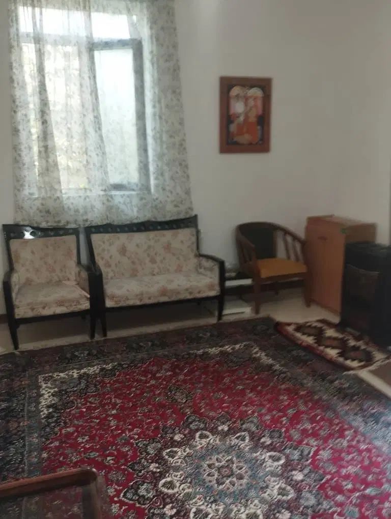 ۷۰متر ساسانی طبقه سوم|اجارهٔ آپارتمان|کرج, ساسانی (قلمستان)|دیوار