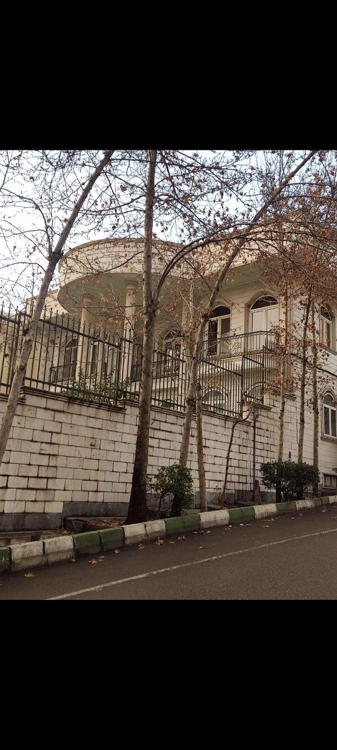 کلنگی ویلایی ۳۵۵ متری فرمانیه قابل تهاتر مشارکت|فروش زمین و ملک کلنگی|تهران, کامرانیه|دیوار