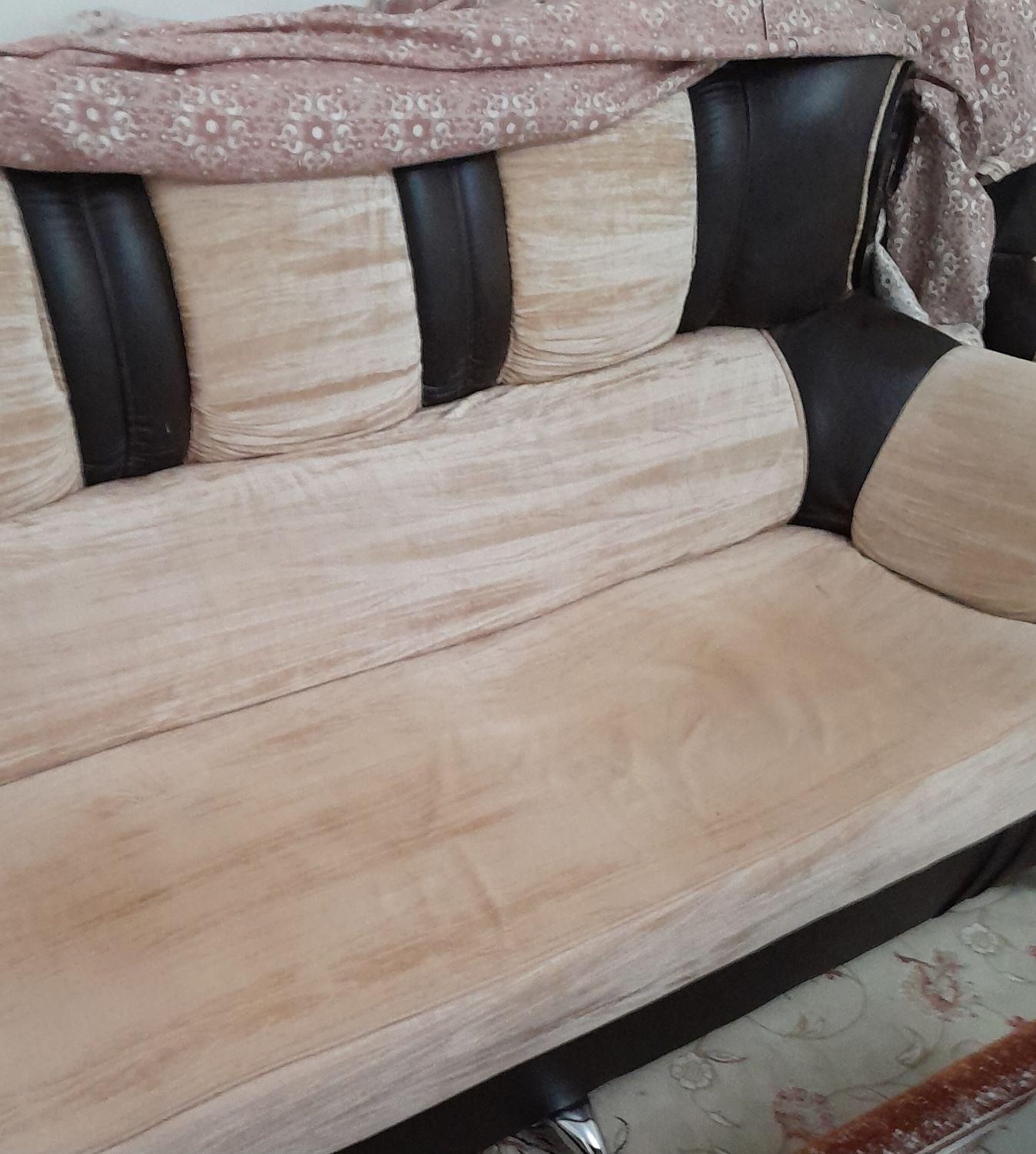 مبلمان راحتی ۷نفره روکش مخمل|مبلمان خانگی و میز عسلی|کرمانشاه, |دیوار