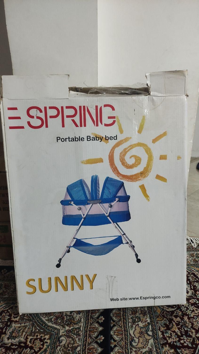 گهواره آبی رنگ نو|تخت و صندلی بچه|صفادشت, |دیوار