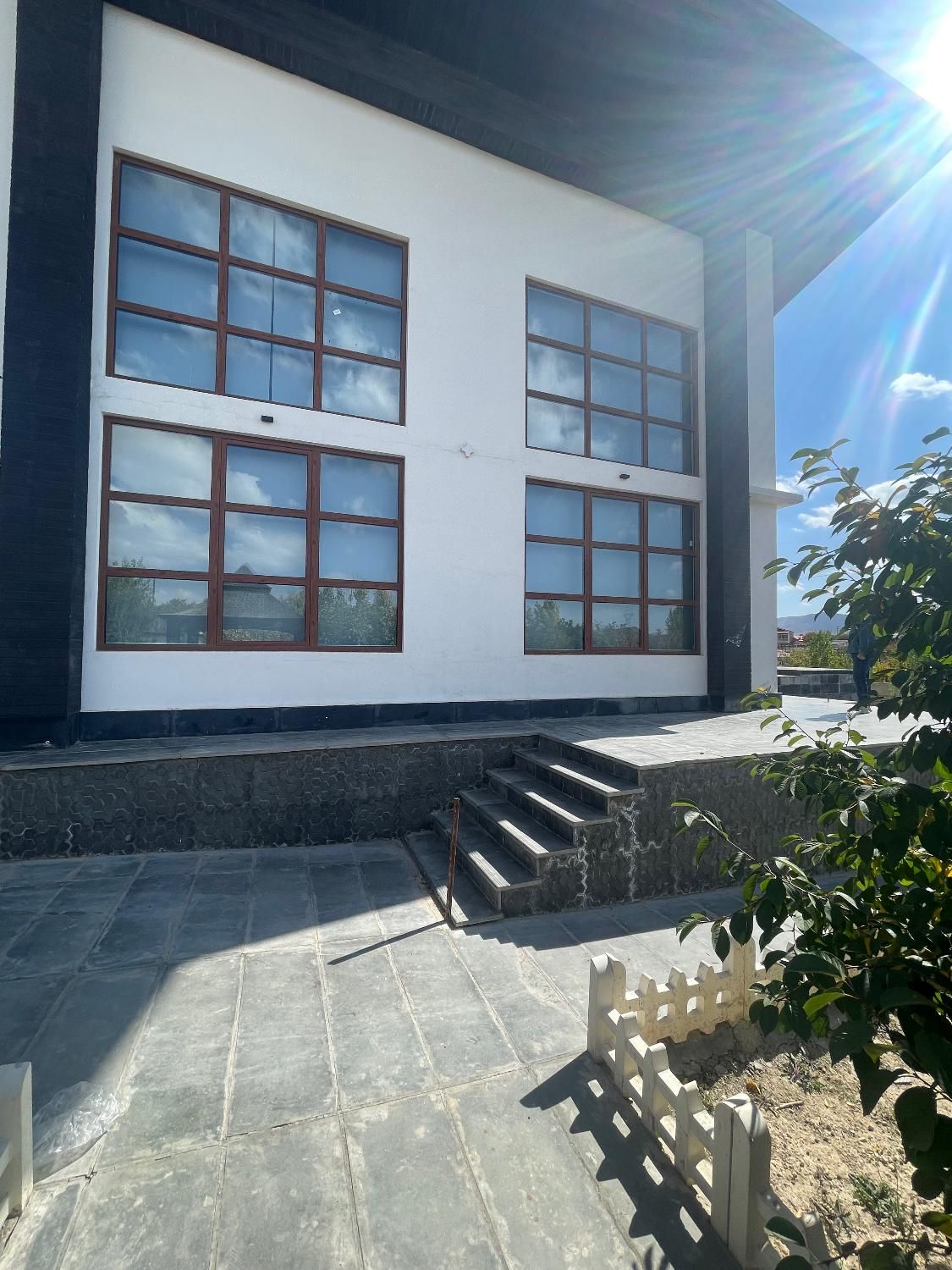 باغ ویلا مدرن ۱۵۰۰ متری با کنتور برق|فروش خانه و ویلا|آبسرد, |دیوار