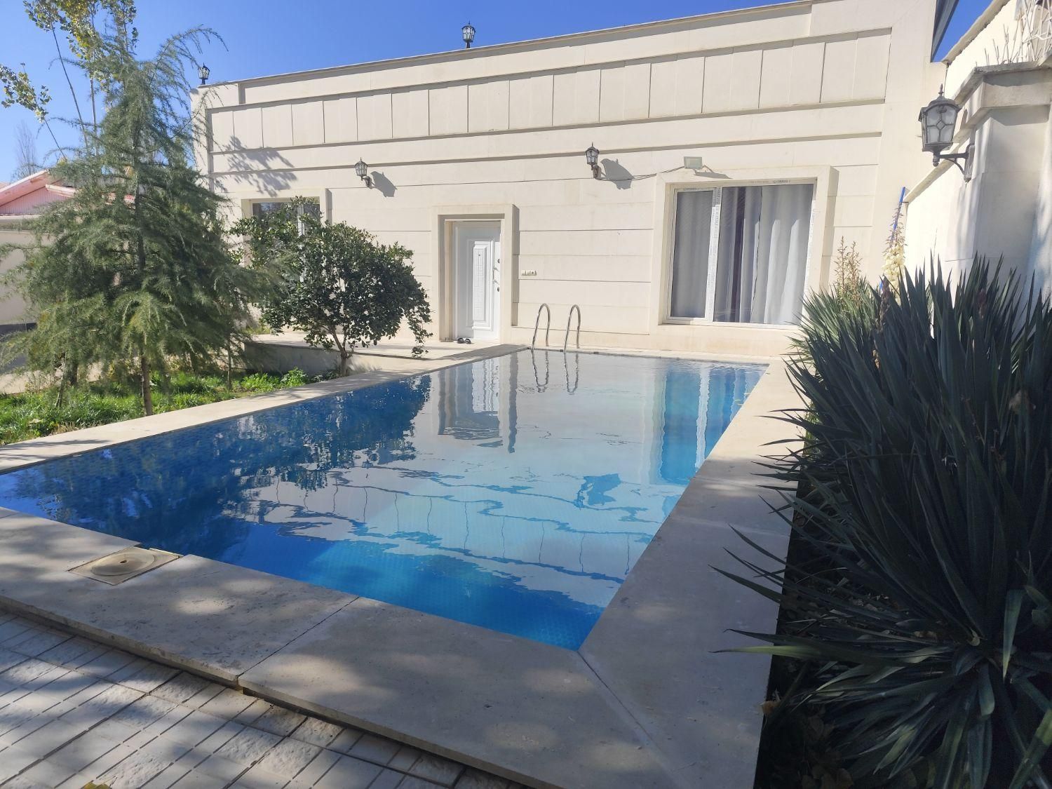 اجاره ویلا روزانه استخر آب گرم|اجارهٔ کوتاهمدت ویلا و باغ|چهارباغ, |دیوار