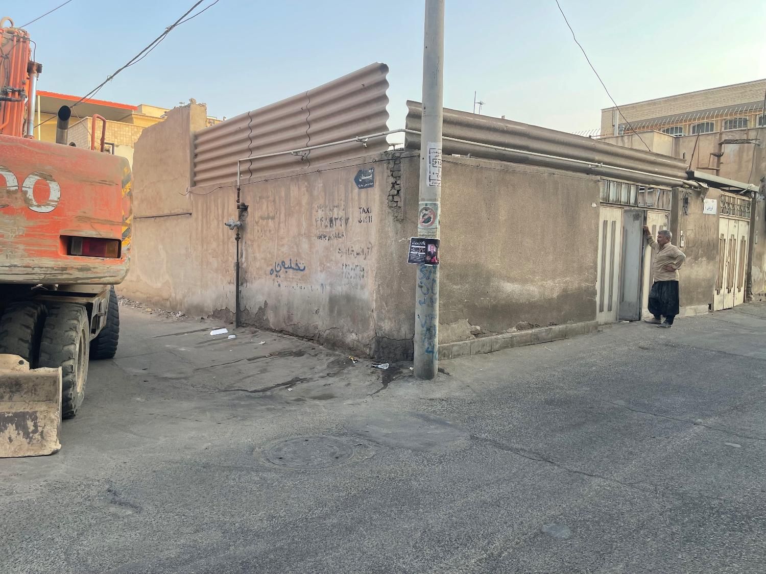 پیش فروش آپارتمان ۵۵متر،م ۱۲فروردین،تحویل ۱۰ماه|پیش‌فروش املاک|کاشان, بهشتی|دیوار