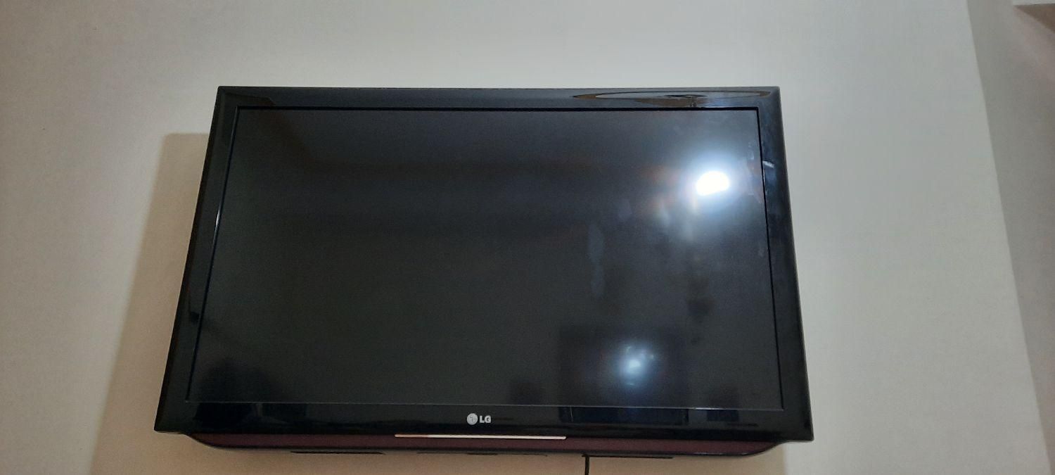 تلوزیون ال سی دی ۴۲ اینچ اصل ژاپن|تلویزیون و پروژکتور|پیشوا, |دیوار