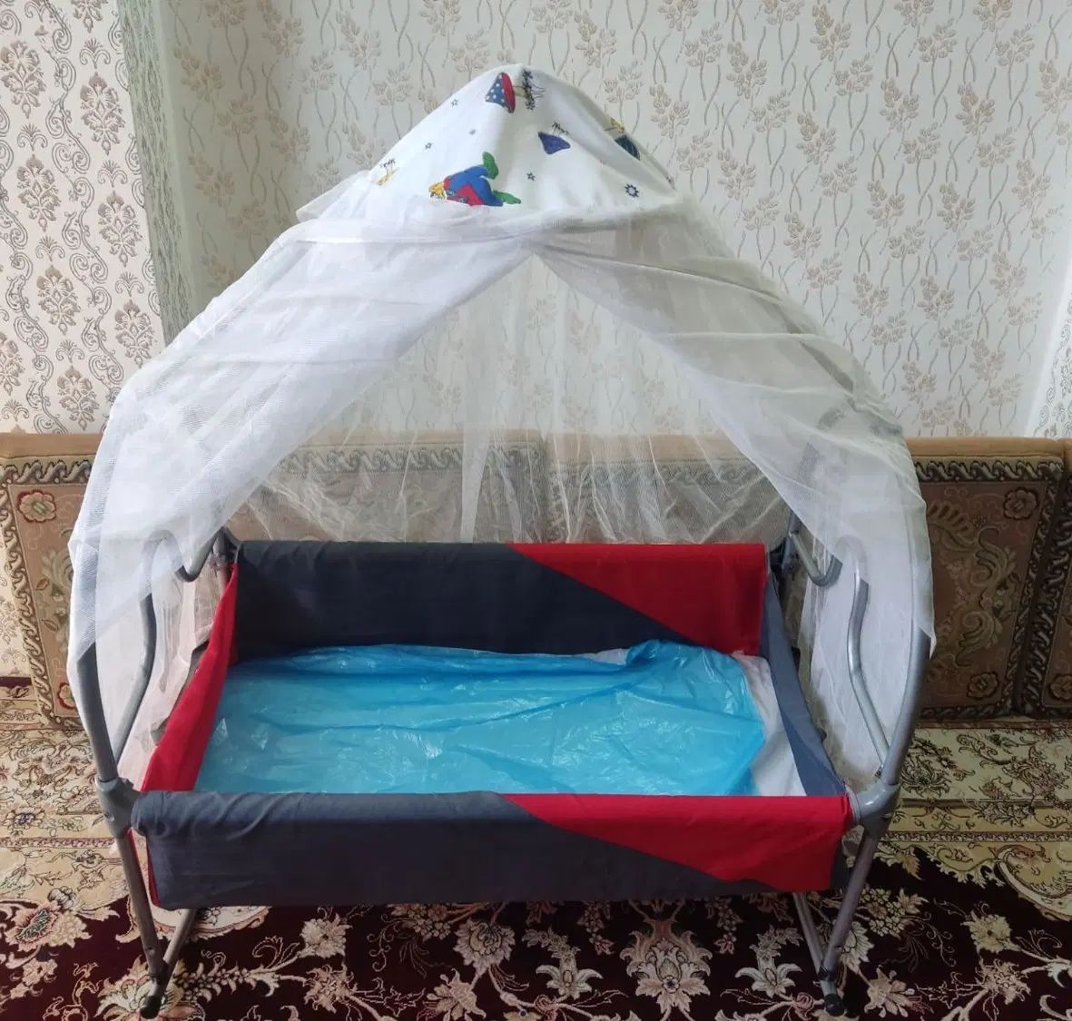 گهواره|تخت و صندلی بچه|کرمانشاه, |دیوار