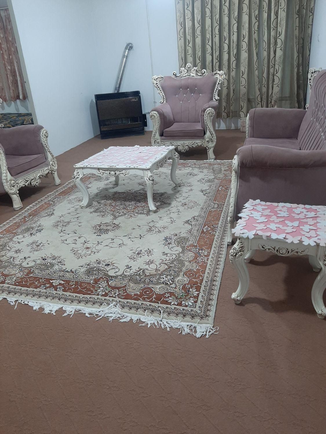 اجاره سوییت سویت پارکینگ دار ویلایی|اجارهٔ کوتاه‌مدت آپارتمان و سوئیت|سنندج, |دیوار