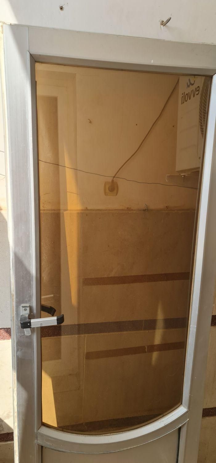 درب آلومینیومی جنس عالی|مصالح و تجهیزات ساختمان|قم, هنرستان|دیوار