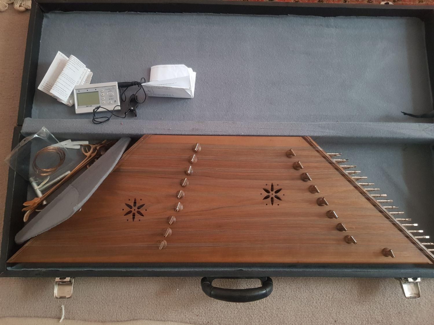 سنتور قدیمی|سازهای سنتی|اردبیل, |دیوار