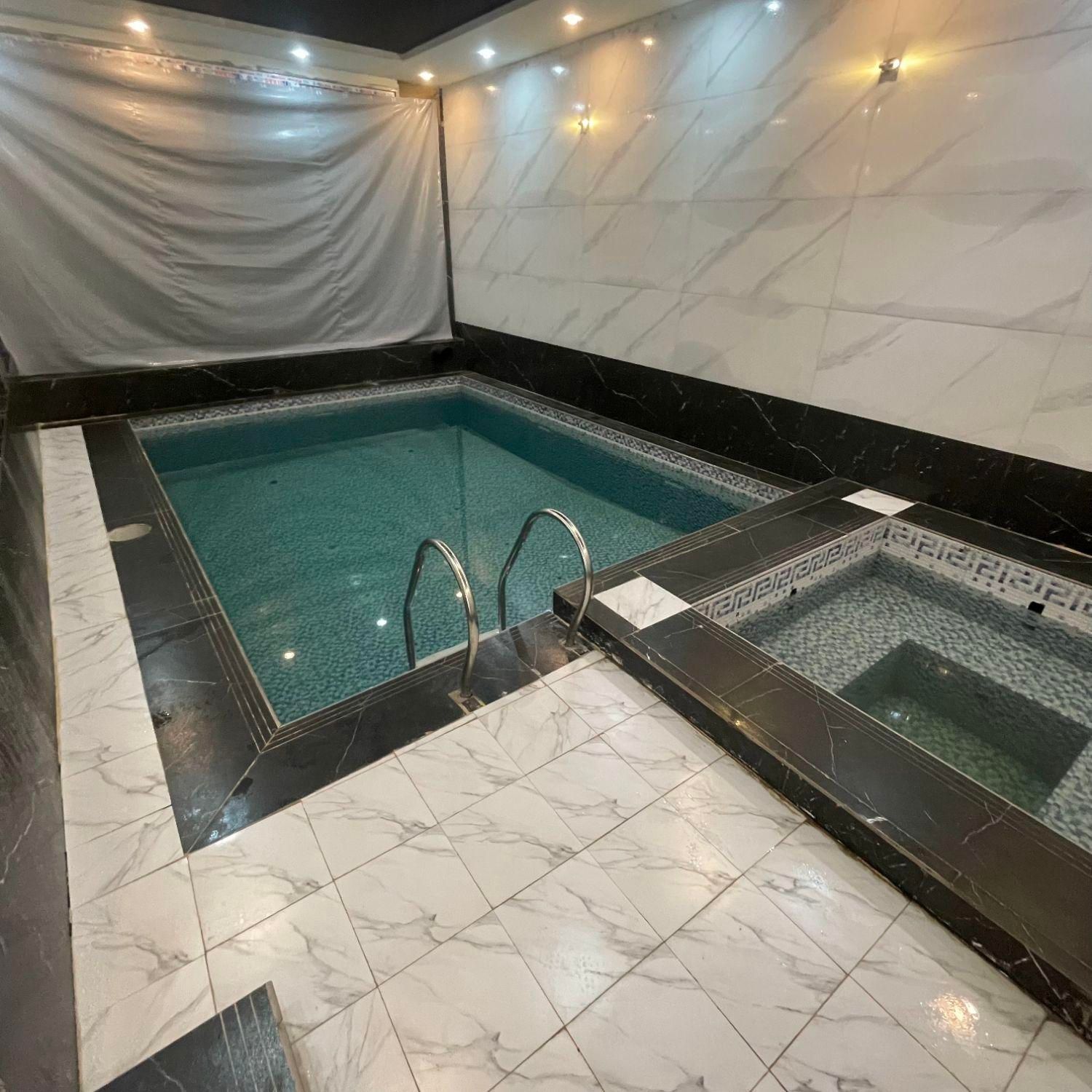 استخر سرپوشیده ابگرم و جکوزی آتشکده|اجارهٔ کوتاه‌مدت ویلا و باغ|فولادشهر, |دیوار