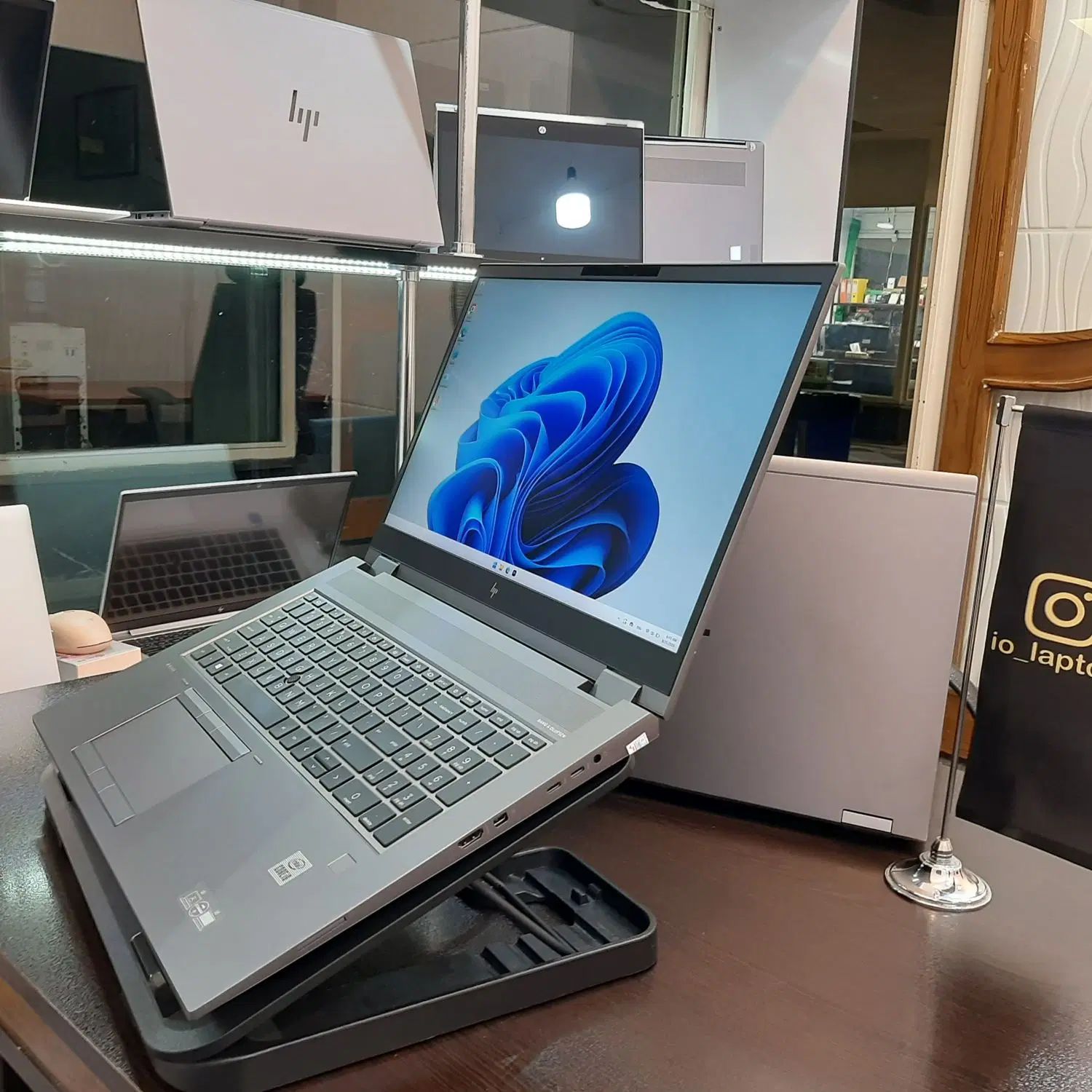 لپتاپ۱۷اینچ گرافیک بالازدبوک Laptop Hp Zbook Fury|رایانه همراه|تهران, میدان ولیعصر|دیوار