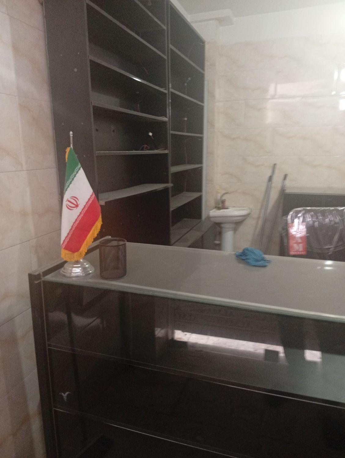 قفسه پیشخوان|کتابخانه، شلف، قفسه‌های دیواری|تهران, شهرک ولیعصر جنوبی|دیوار